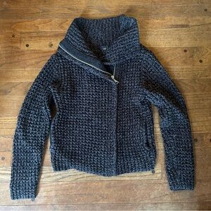 GAP chunky Knit Zip-Up Sweater
